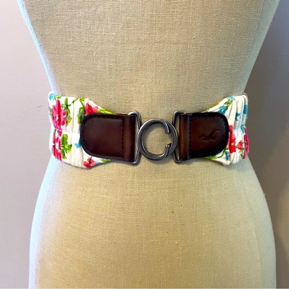 Hollister Floral Stretchy belt XS/S - Picture 5 of 8